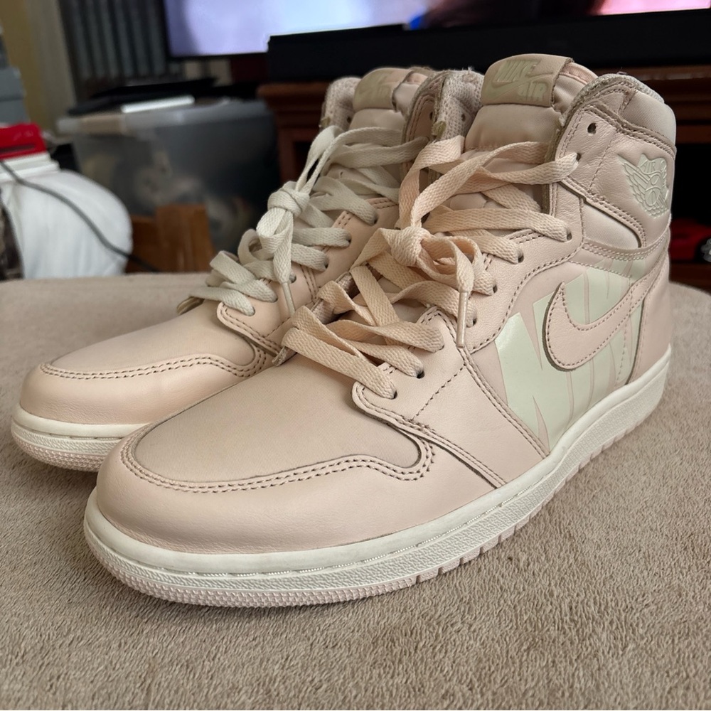 Air Jordan 1 High Guava Ice Men’s Size 9.5 555088-801 Brand New No Box